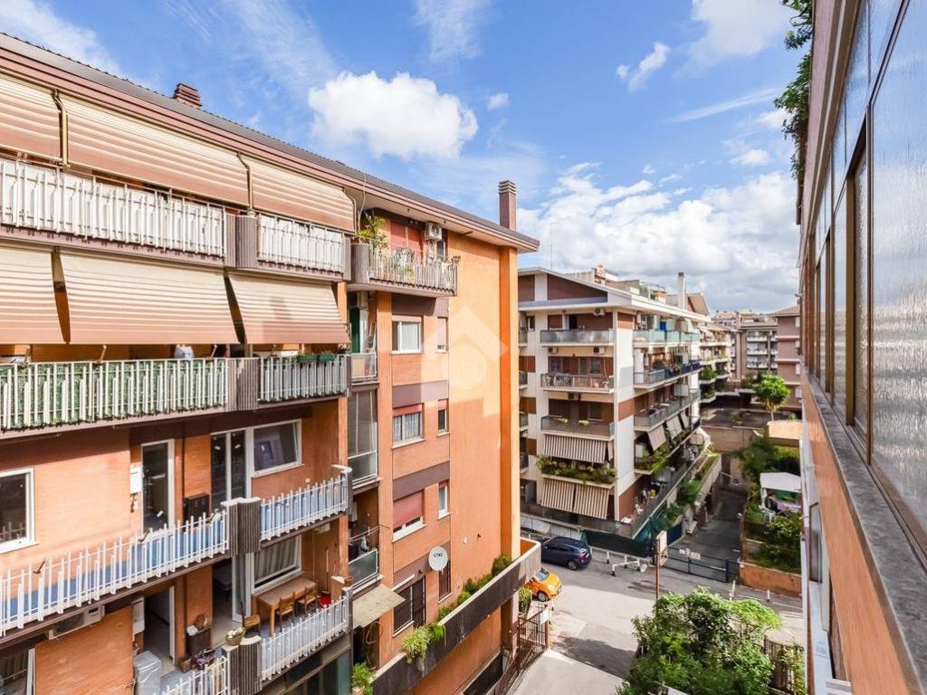 Appartamento a Roma in Via dei Crispolti, 5 - Foto 3