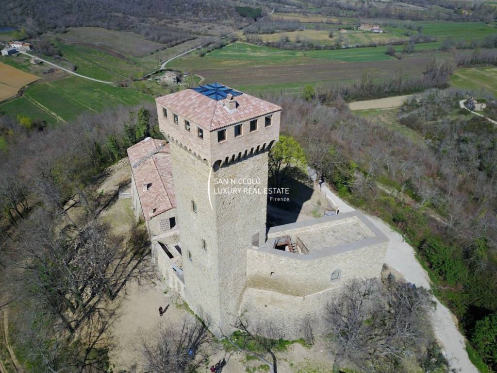 Rustico / casale a Passignano sul trasimeno in Via San Crispolto - Foto 2