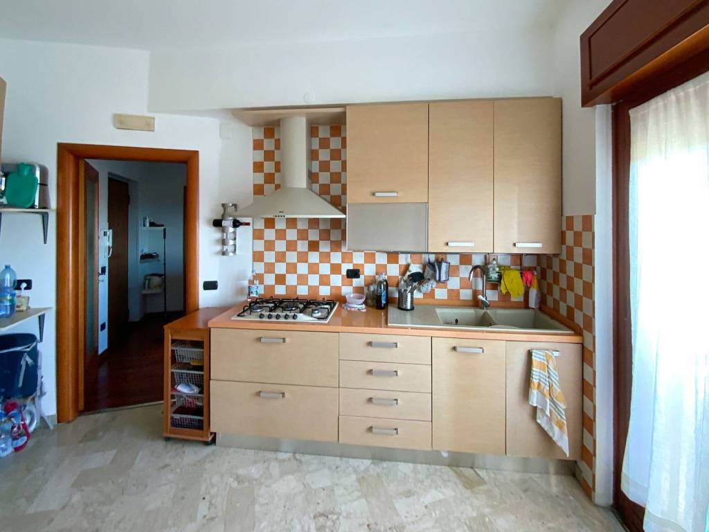 Appartamento a Catanzaro in Via Ettore Vitale, 180 - Foto 3