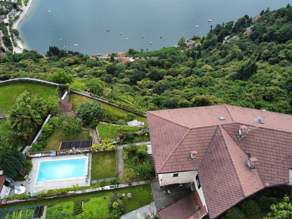 Villa a Cannero riviera in Via Domenica Nicolini - Foto 2
