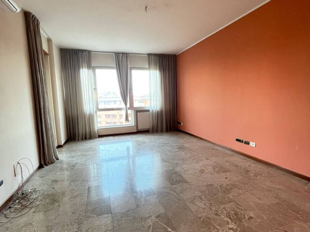 Appartamento a Piacenza in Via Lorenzo Foresti - Foto 4