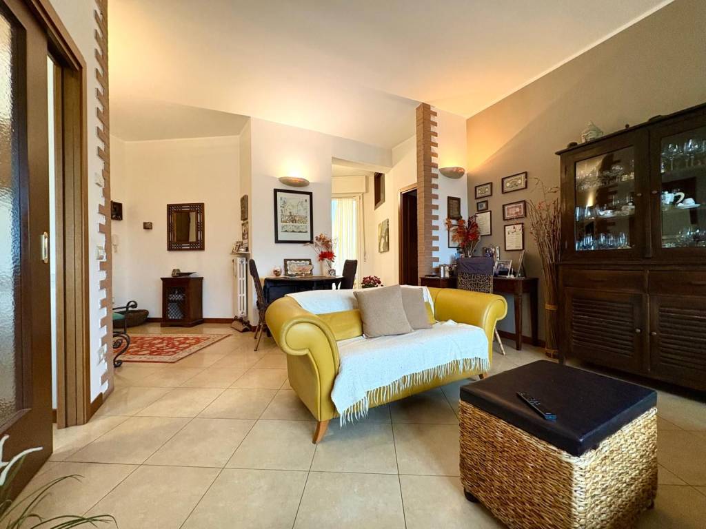 Appartamento a Piacenza in Via Pietro Agnelli - Foto 2