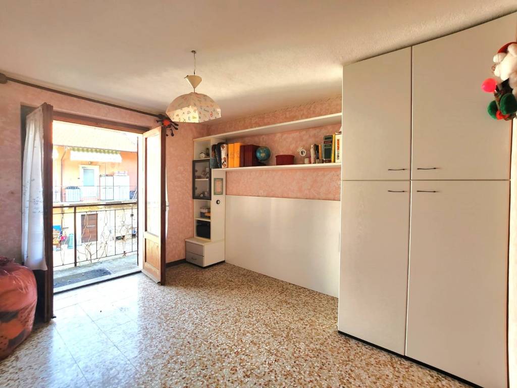 Casa indipendente a Cambiasca in Via Roma - Foto 4