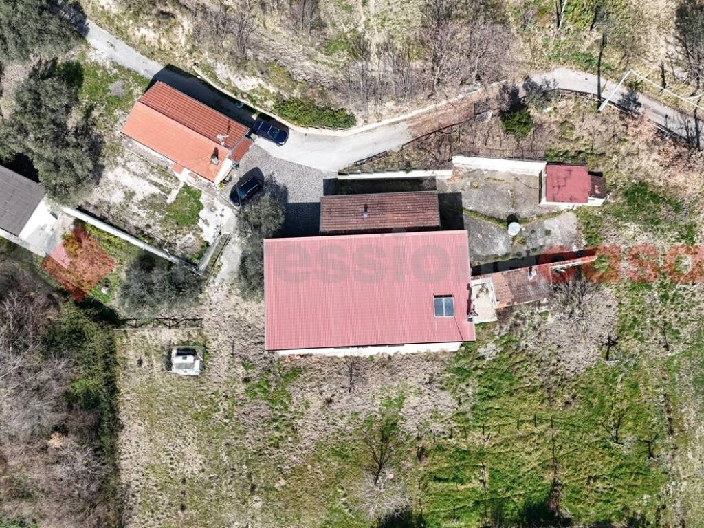 Casa indipendente a Montesarchio in via Fiego , 16 - Foto 3