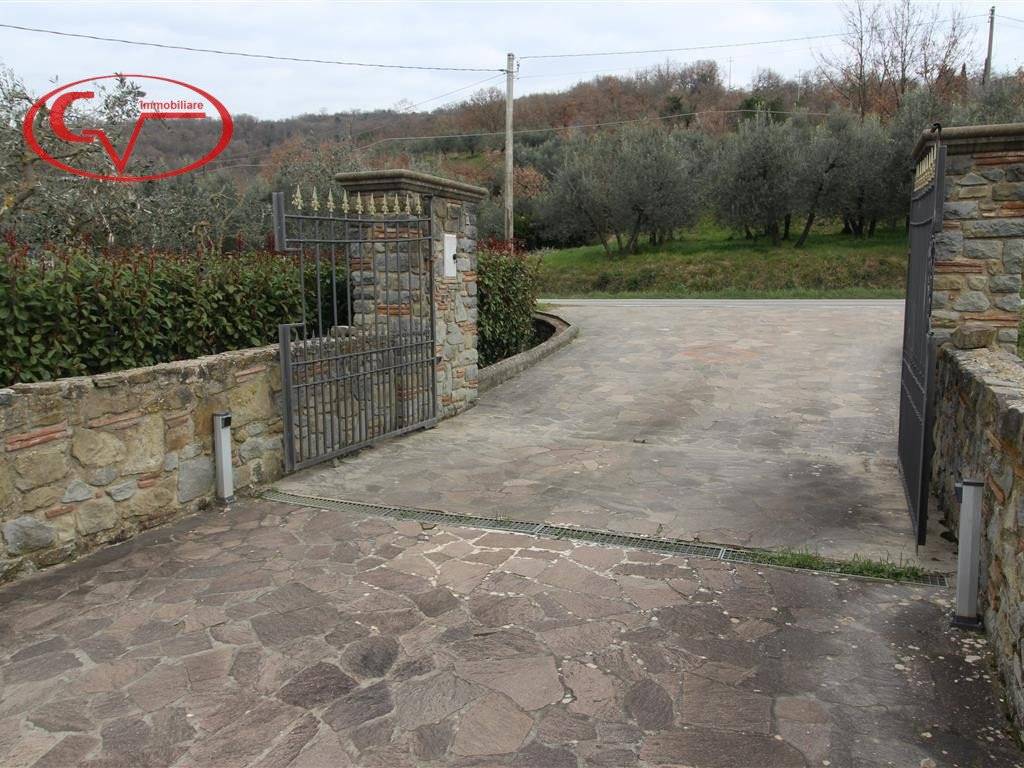 Villa a Loro ciuffenna in Strada Provinciale Setteponti - Foto 5
