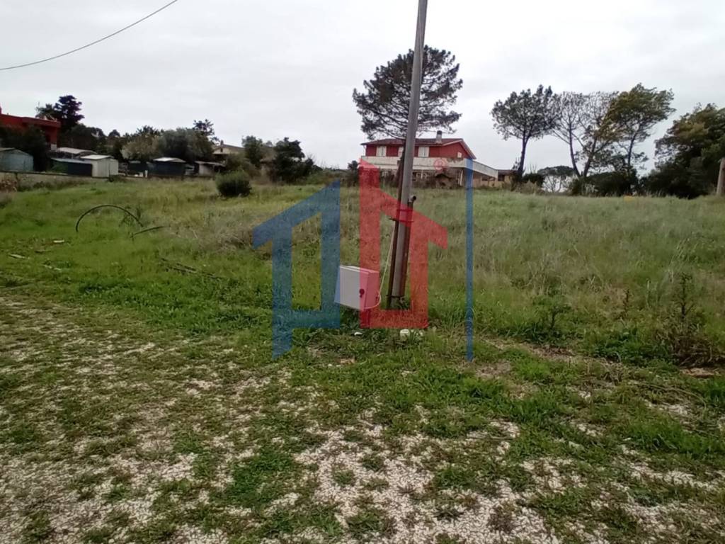 Villa a Aprilia in VIA CAVONE, 8 - Foto 2