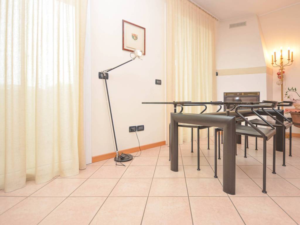 Villetta a schiera a Monticello conte otto in Via 25 Aprile - Foto 4