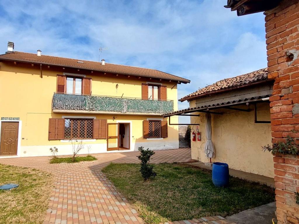 Villa a Alessandria in Via Sale - Foto 3