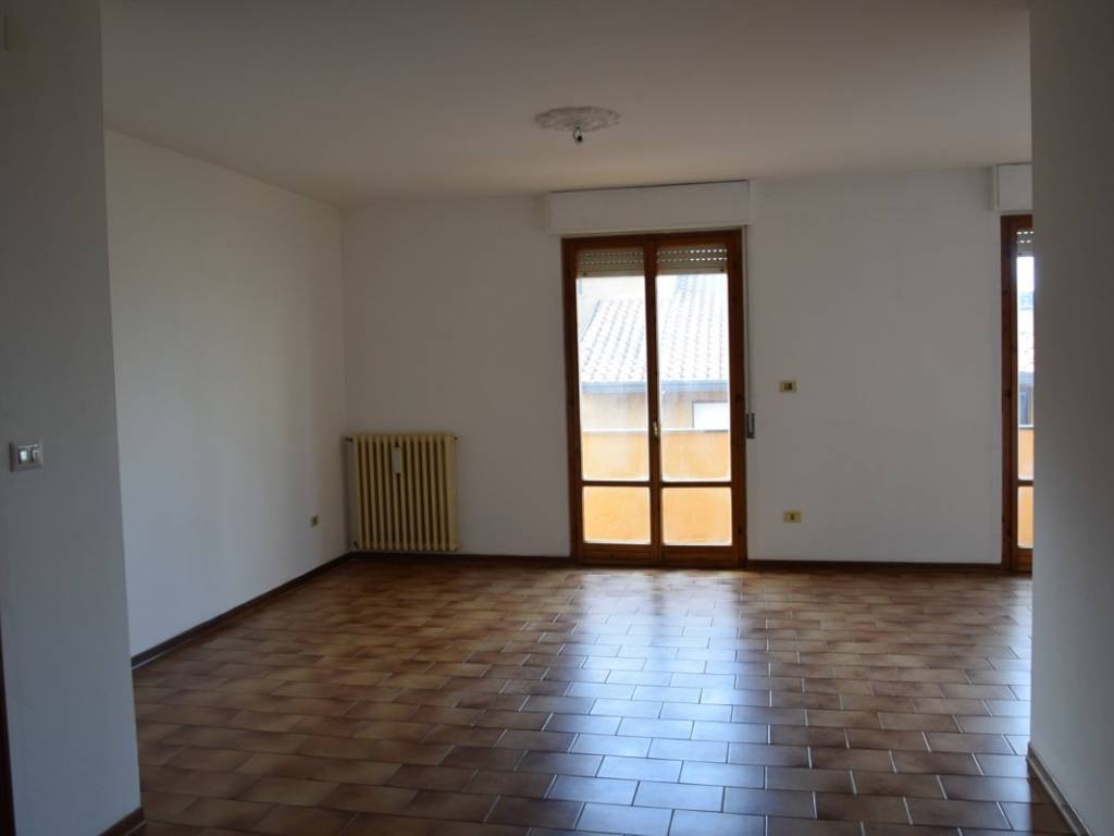 Appartamento a Foligno in Via del Roccolo - Foto 3