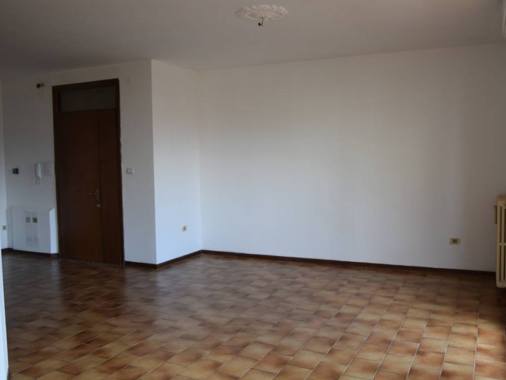 Appartamento a Foligno in Via del Roccolo - Foto 4