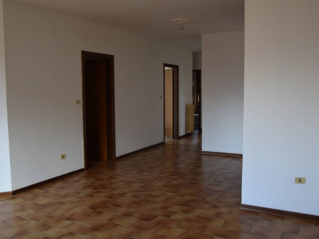 Appartamento a Foligno in Via del Roccolo - Foto 5