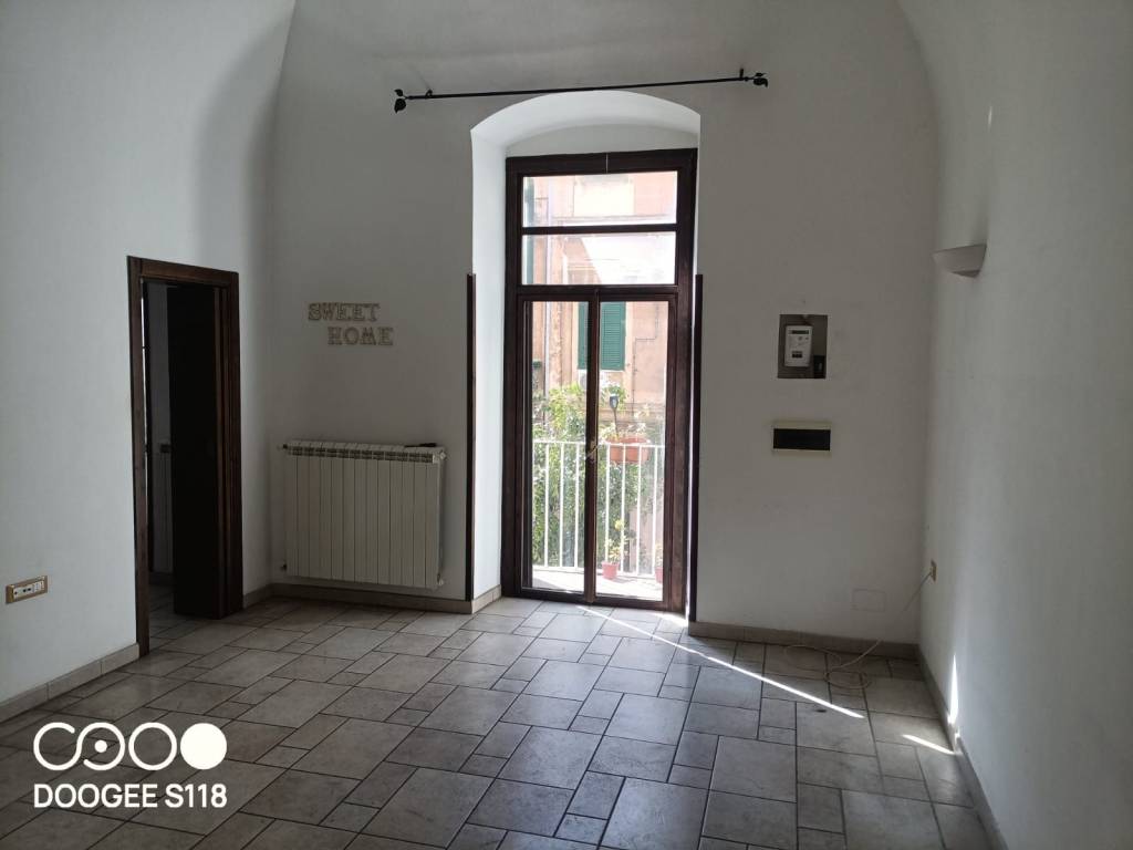 Appartamento a Taranto in Via Principe Amedeo, 93 - Foto 3