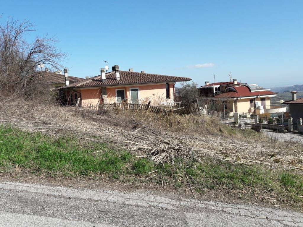 Terreno a Monte grimano terme in Località Seriole - Foto 5
