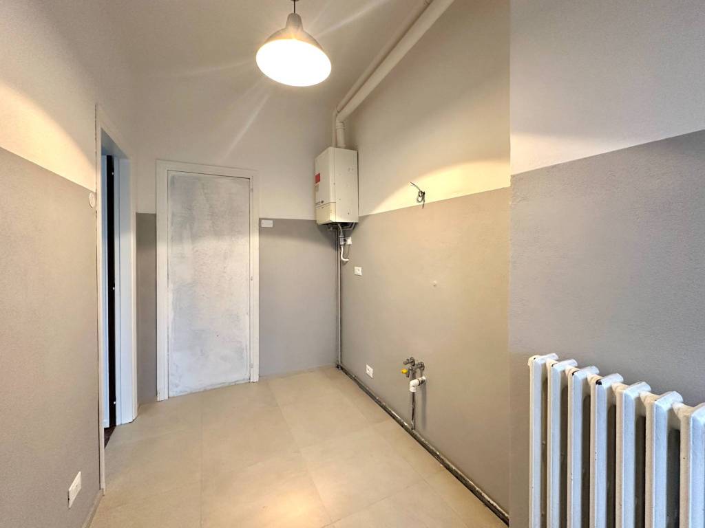 Appartamento a Arona in Via Ingegner Gian Giacomo Ponti, 1 - Foto 5