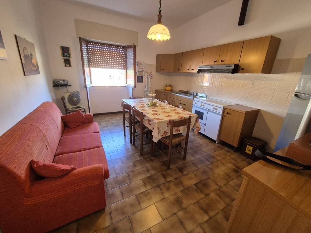 Appartamento a Carbonia in Via Cogne - Foto 2