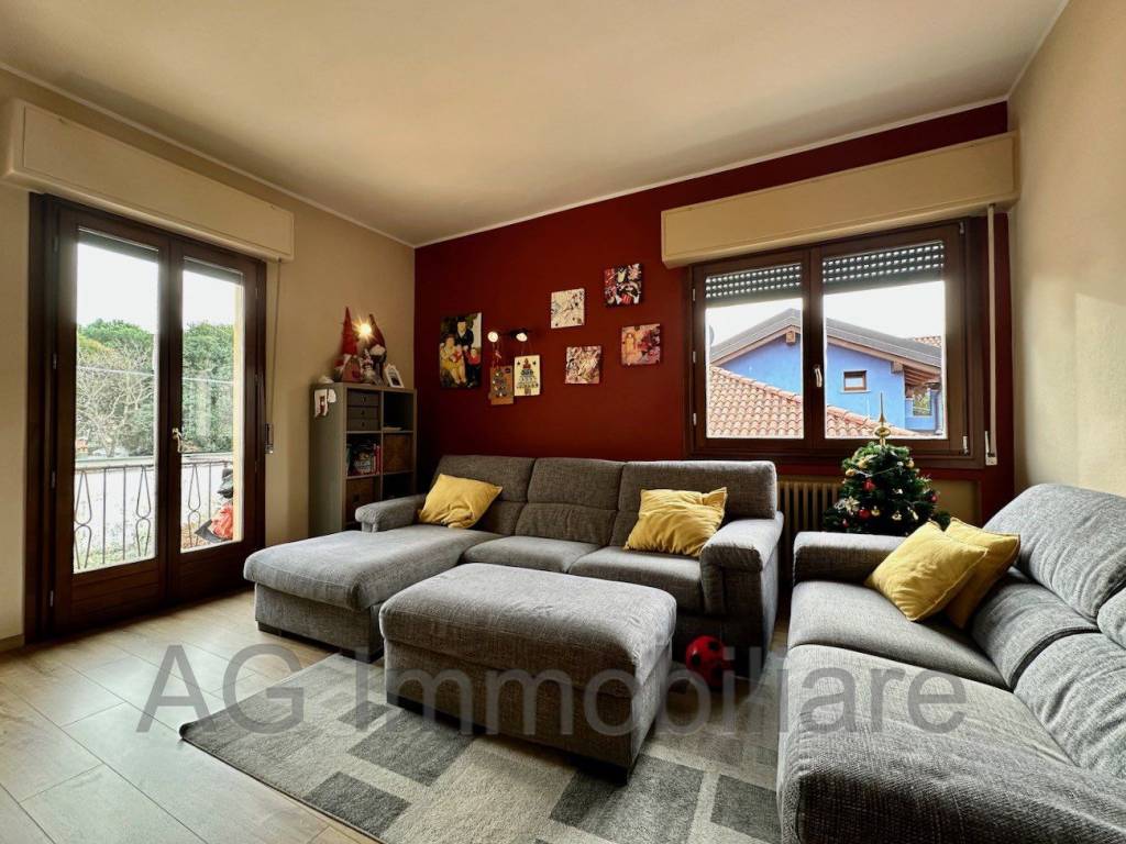 Villa a Verbania in Via Nullo Baldini - Foto 2