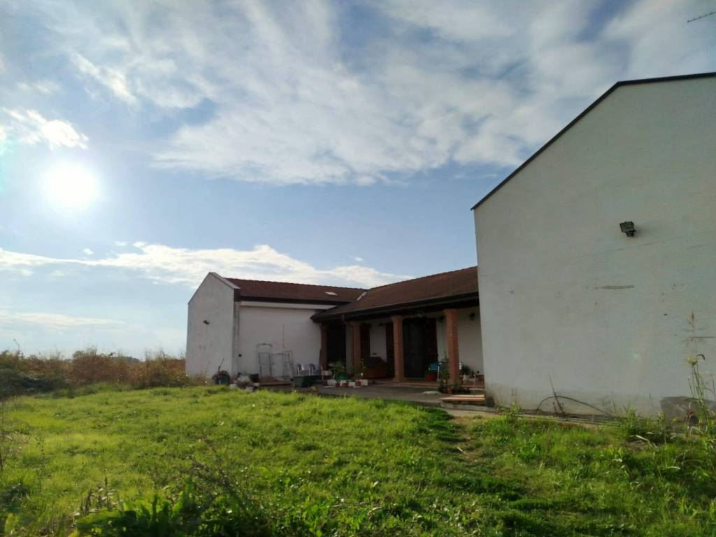 Villa a Novara in Via Guglielmo Marconi - Foto 3