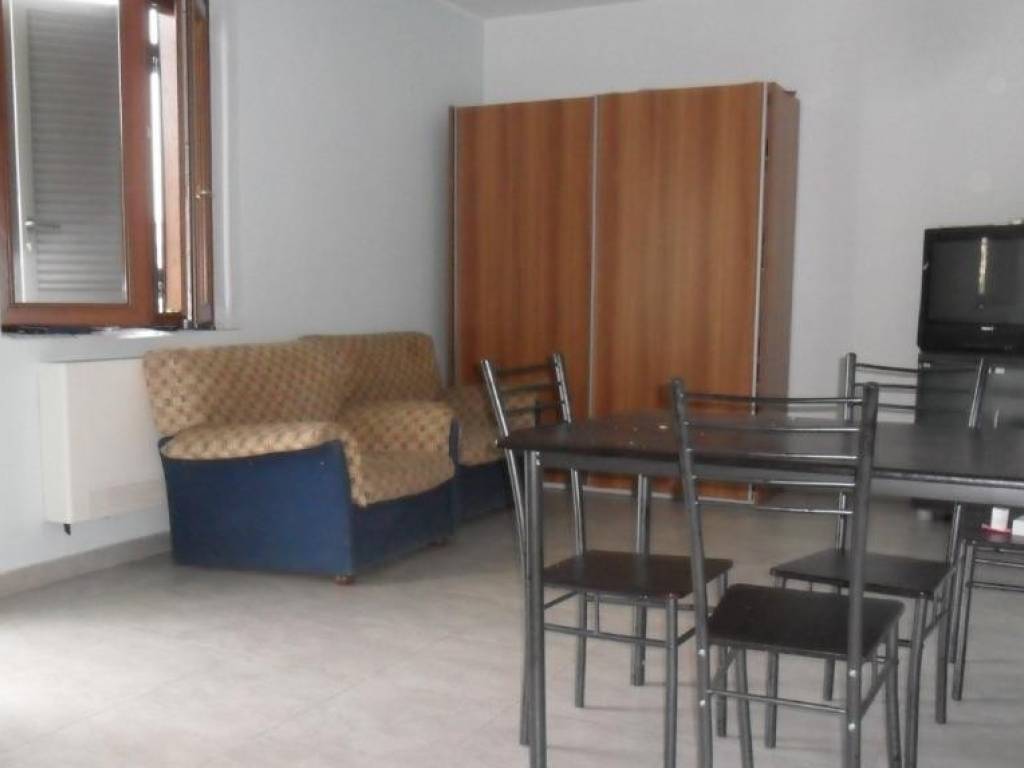 Appartamento a Frosinone in Via Tommaso Landolfi - Foto 2