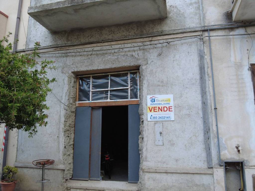 Casa indipendente a Siderno in Corso Giuseppe Garibaldi, 105 - Foto 2