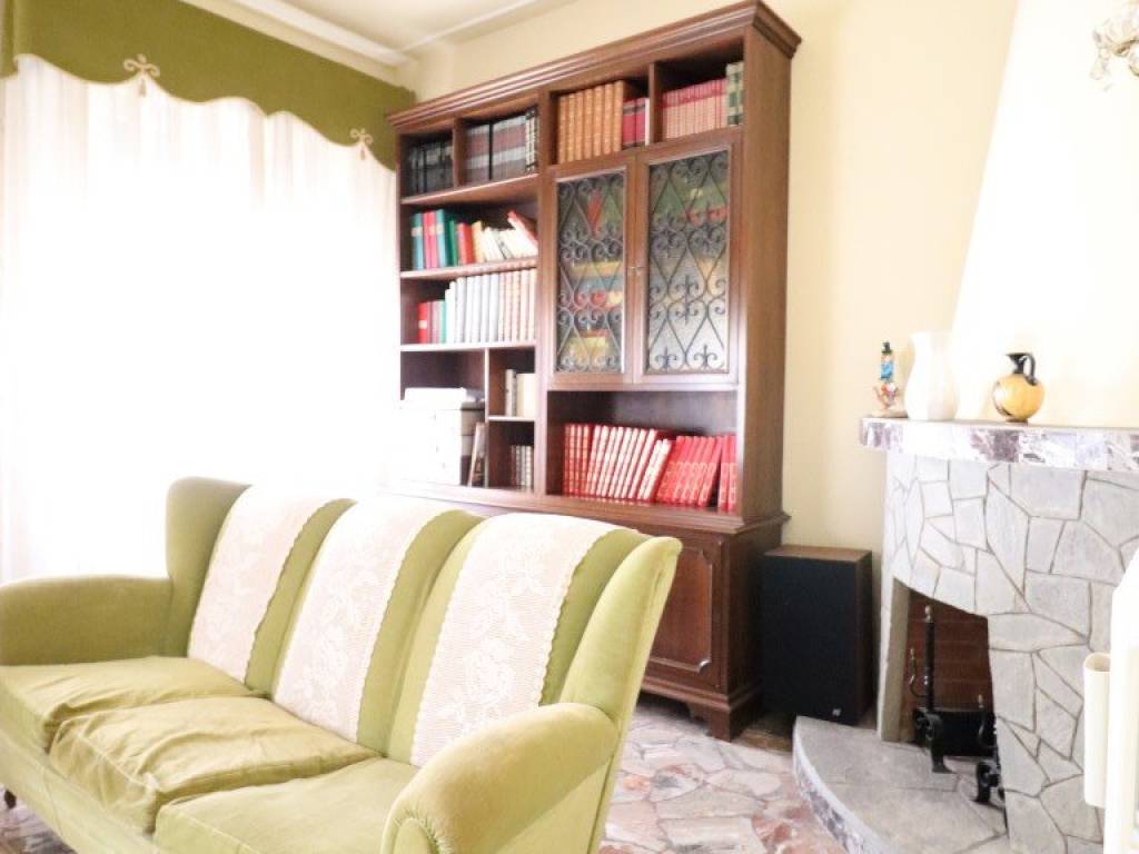 Villa a Montevarchi in Via dell'Unità d'Italia - Foto 4