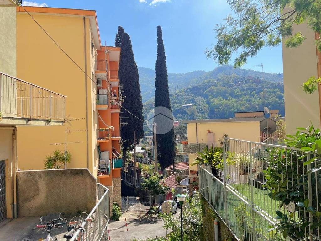 Appartamento a Recco in Via Privata Cipressi, 14 - Foto 2