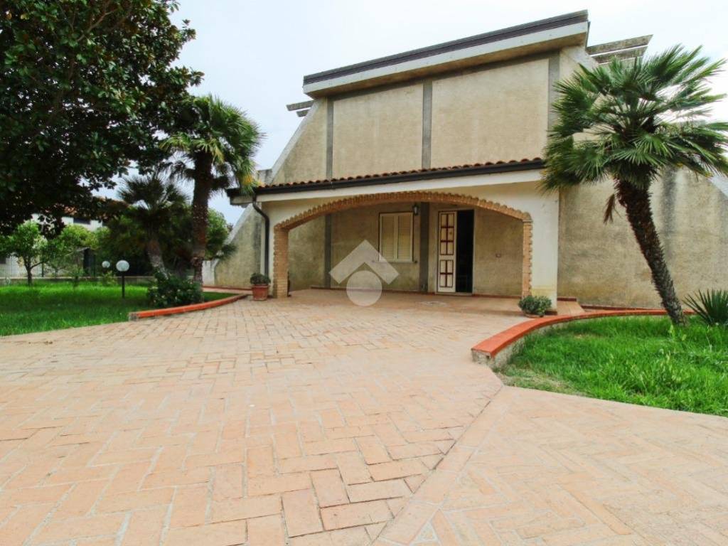 Villa a Sellia marina in Via delle Serre - Foto 4