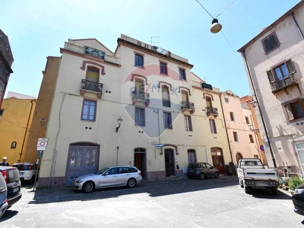 Appartamento a Bosa in Piazza del Carmine - Foto 4