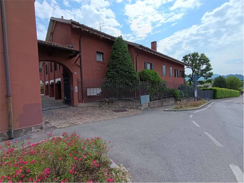 Appartamento a Molteno in Via A. Moro, 122 - Foto 5