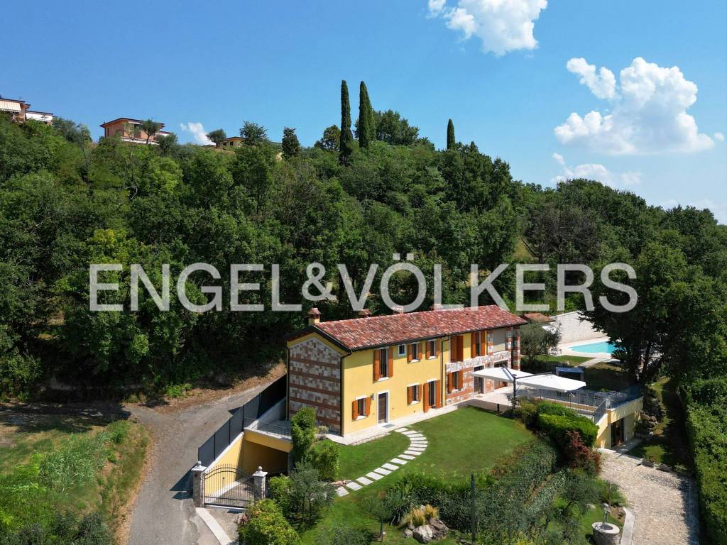 Villa a Bardolino in Via Rosolet - Foto 4