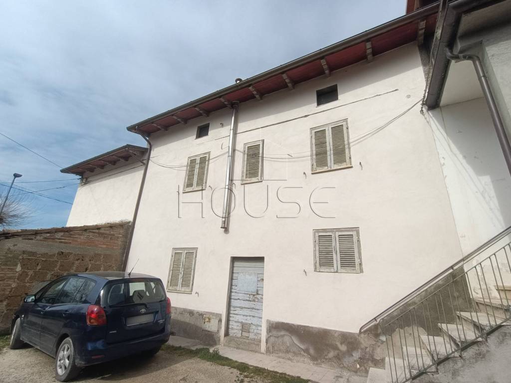 Appartamento a Città di castello in Vocabolo Giove, 36 - Foto 3