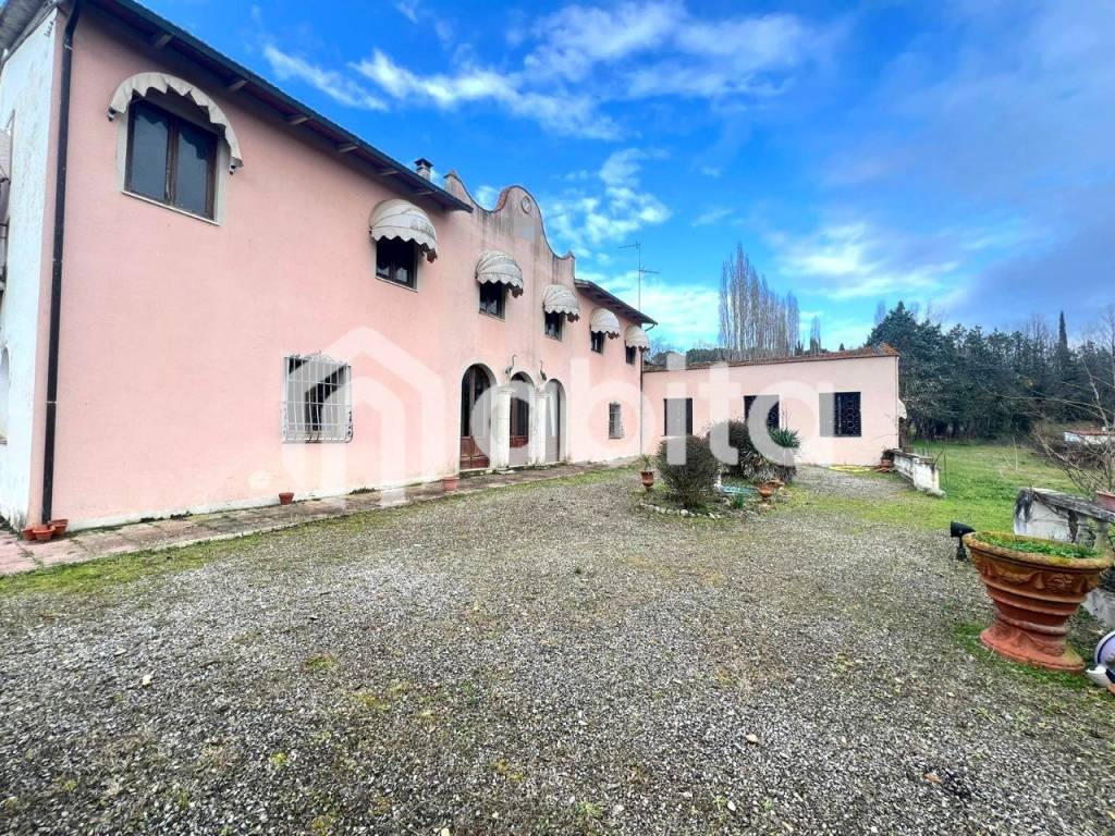 Villa a Montevarchi in Via Aretina - Foto 3