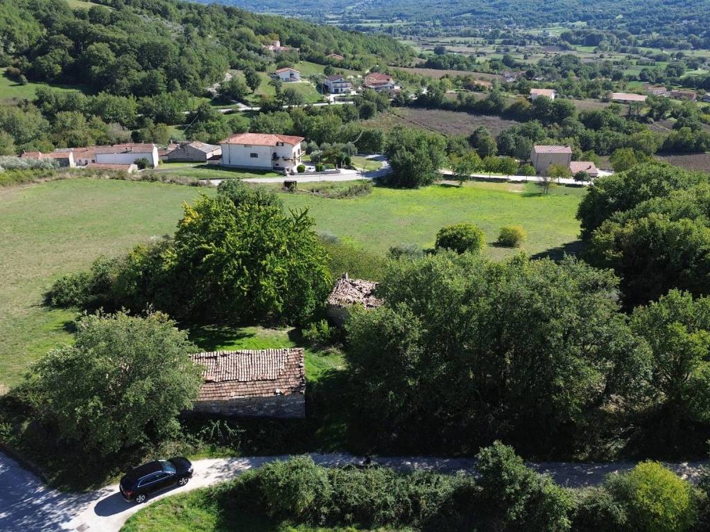 Rustico / casale a Macchiagodena in Via Santo Janni - Foto 2