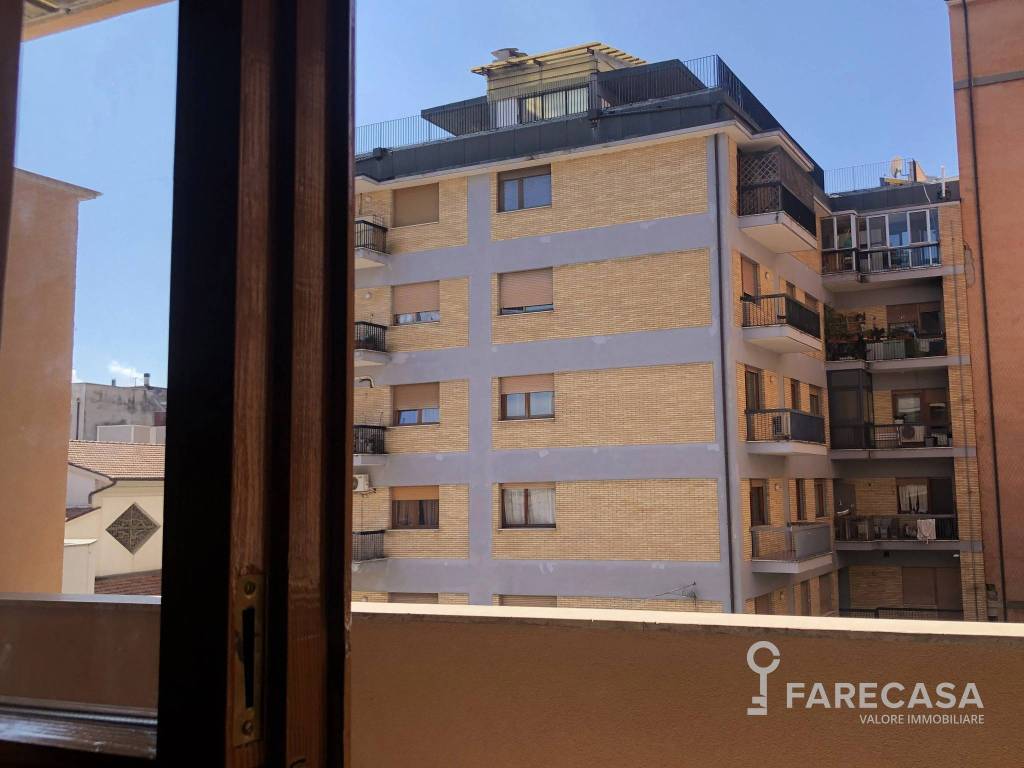 Appartamento a Teramo in Via Po, 26 - Foto 5