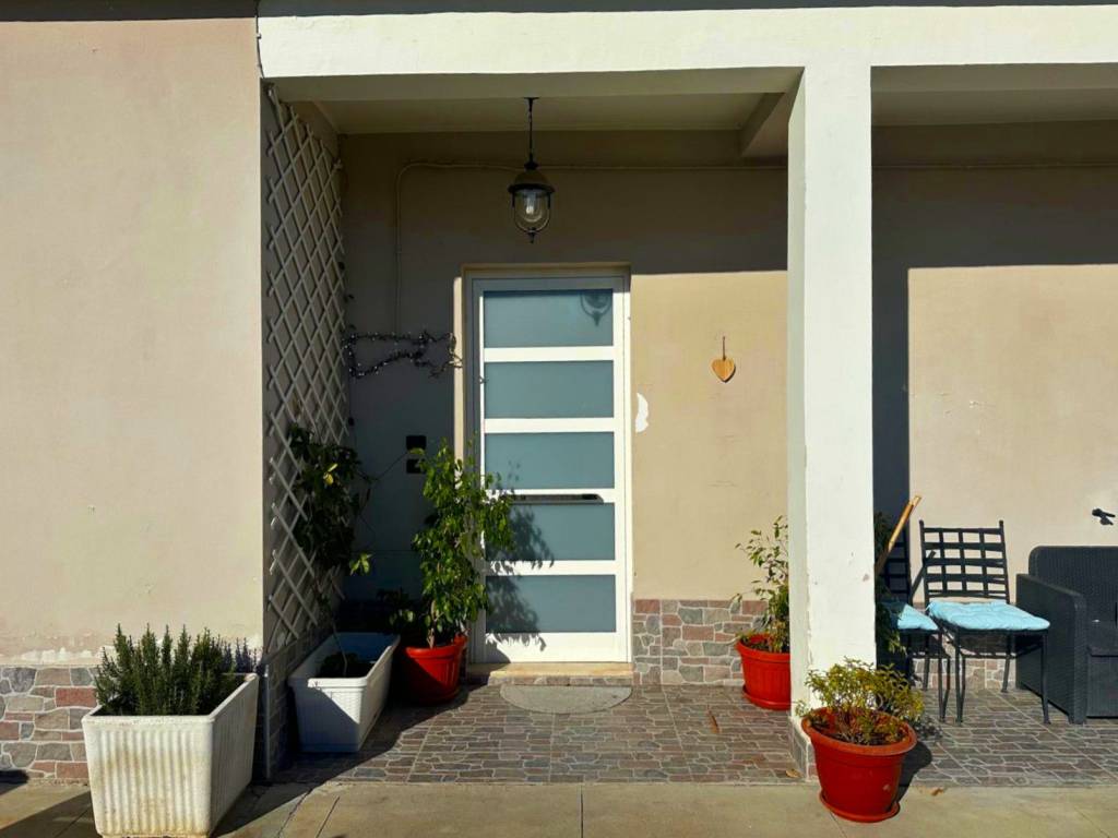 Appartamento a Alanno in Via Circonterranea, 55 - Foto 5