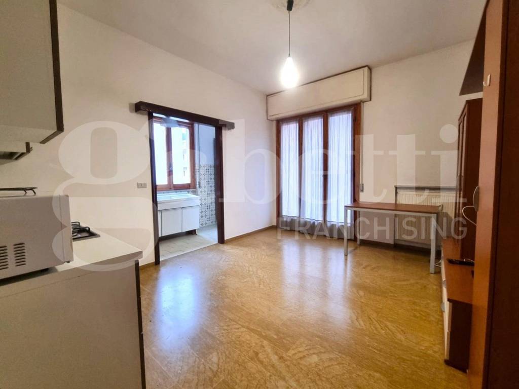 Appartamento a Finale ligure in Via Camillo Sbarbaro - Foto 4