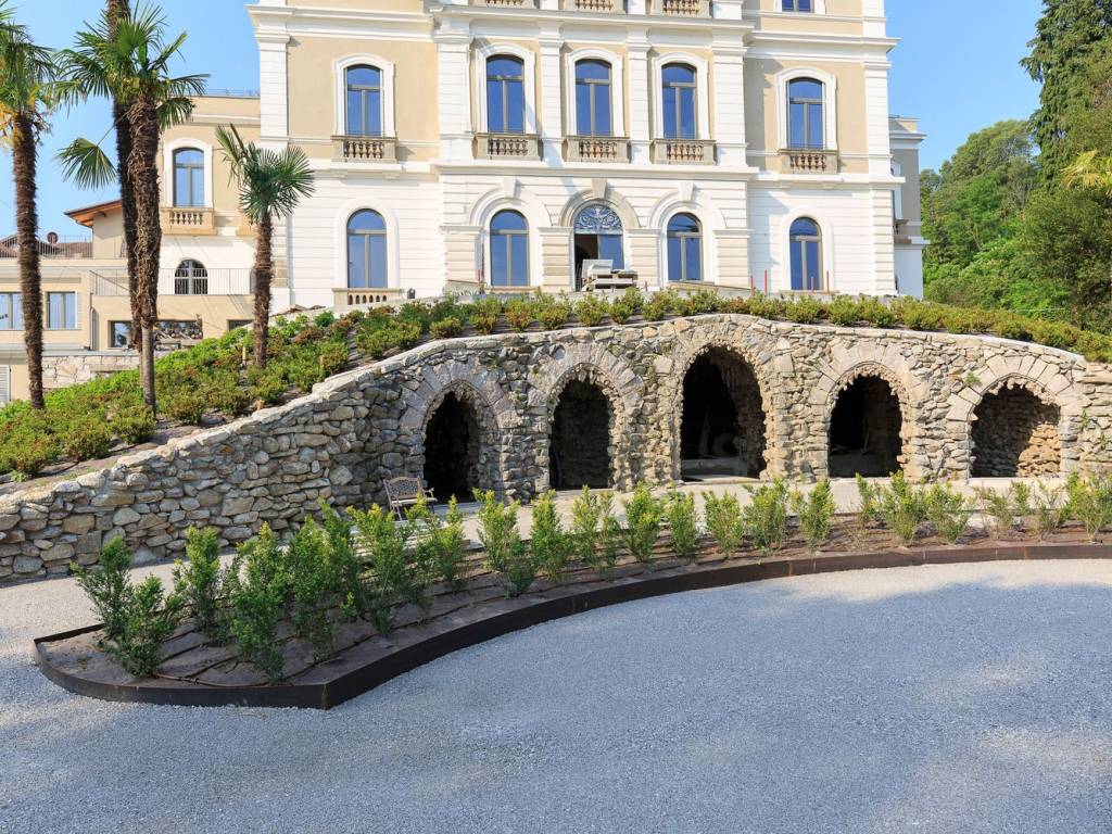 Loft / open space a Arona in Via Angelo Cantoni, 2 - Foto 3