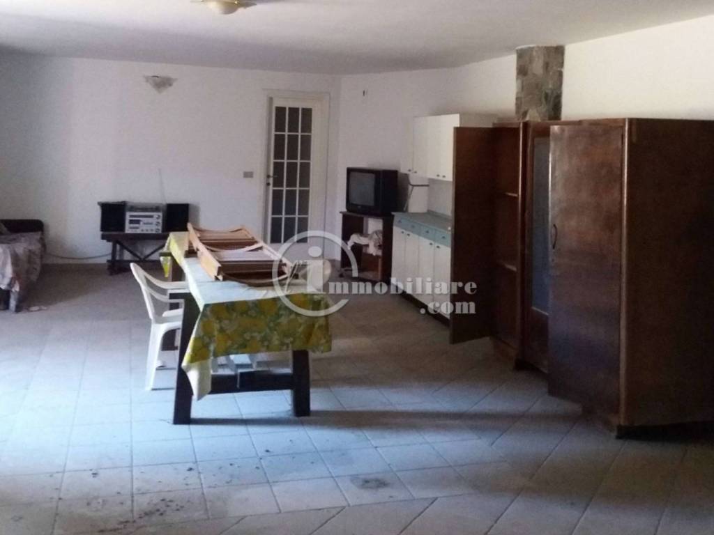 Villa a Uras in Via Giuseppe Garibaldi, 36 - Foto 5