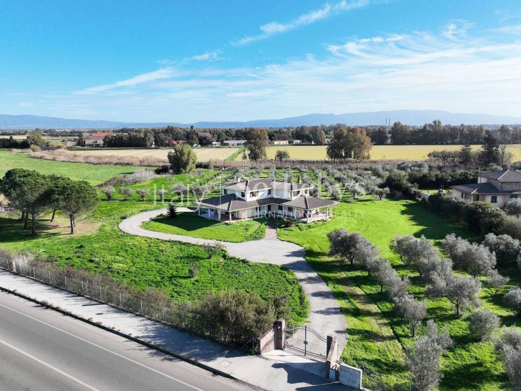 Casa indipendente a Oristano in SS 292, Km 128.600 - Foto 3