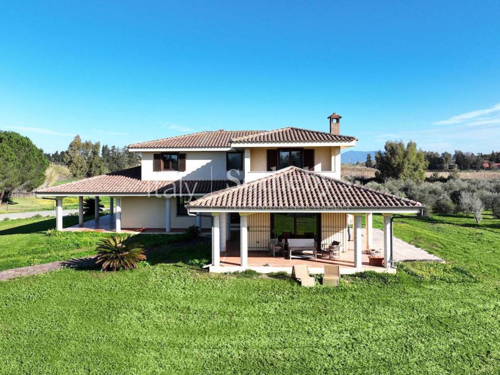 Casa indipendente a Oristano in SS 292, Km 128.600 - Foto 4