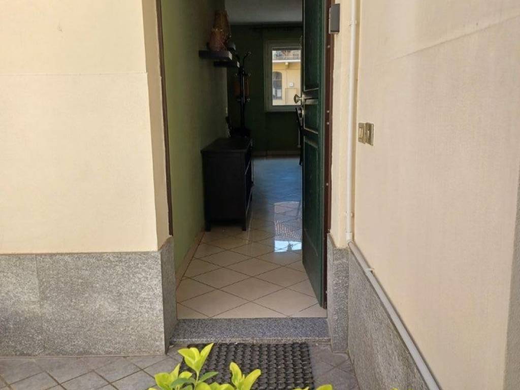 Appartamento a Alba in Piazza Michele Ferrero, 11 - Foto 3
