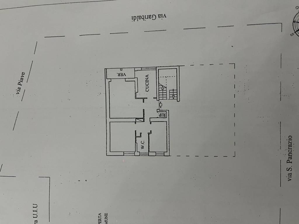 Appartamento a San donaci in Via Giuseppe Garibaldi, 13 - Foto 2