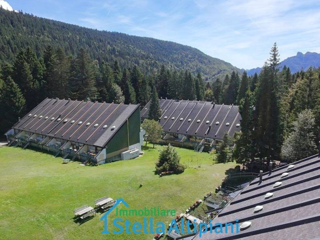 Appartamento a Lavarone in Località Malga Laghetto - Foto 4