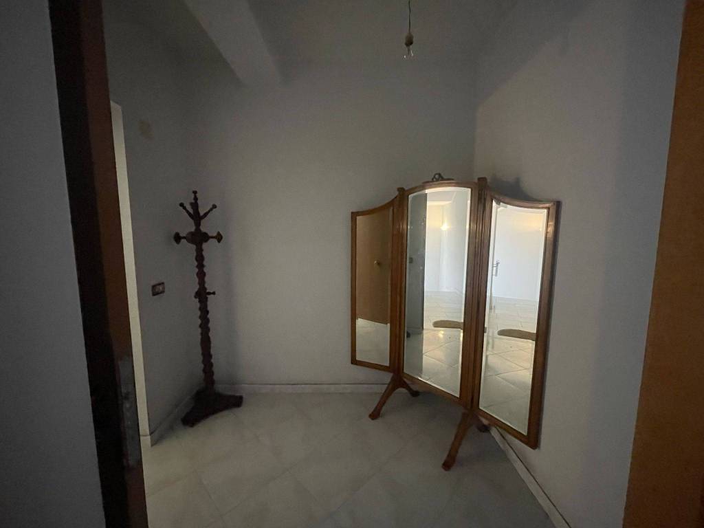 Appartamento a Riposto in Via Piersanti Mattarella - Foto 2