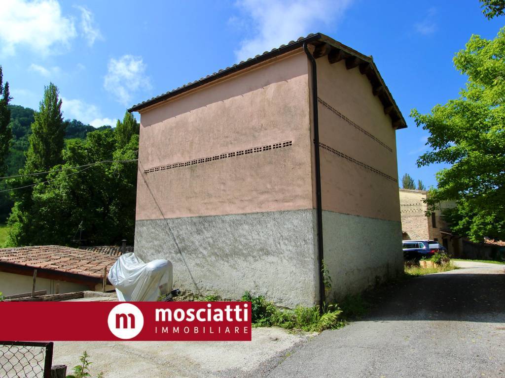 Immobile a Matelica in Braccano - Foto 2