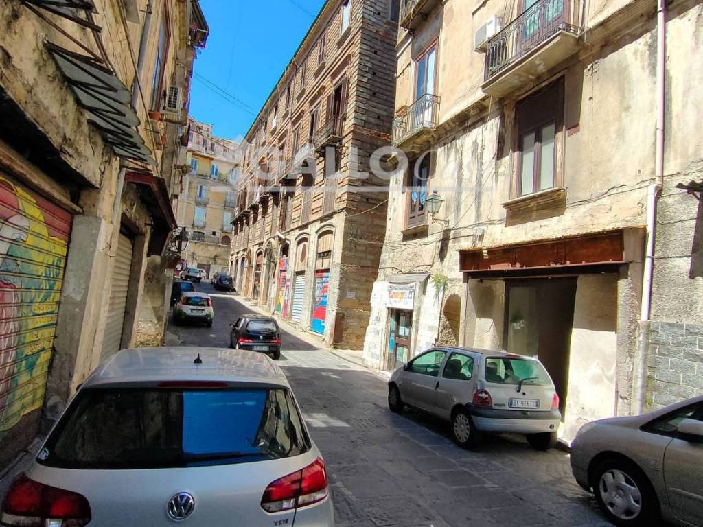 Immobile a Cosenza in Via Galeazzo di Tarsia trav Corso Telesio - Foto 5