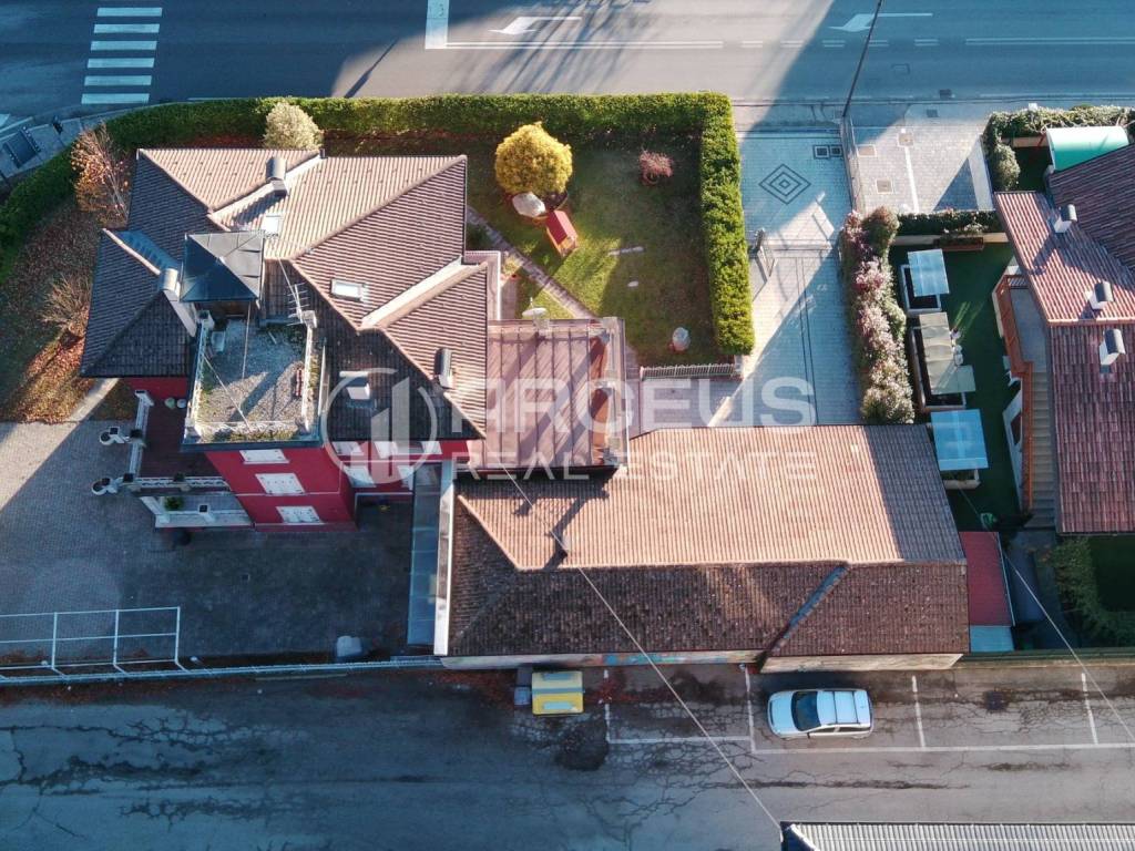 Villa a Levico terme in Viale Stazione - Foto 2