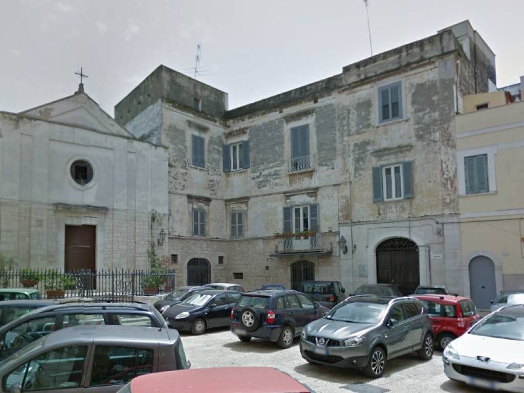 Appartamento a Trani in Piazza Nicola Giuseppe Tomaselli, 13 - Foto 2