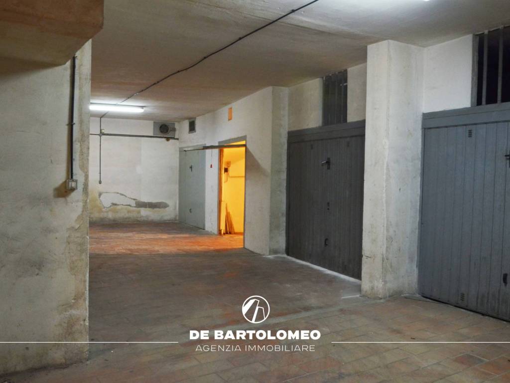 Box / garage a Taranto in Viale Trentino - Foto 5