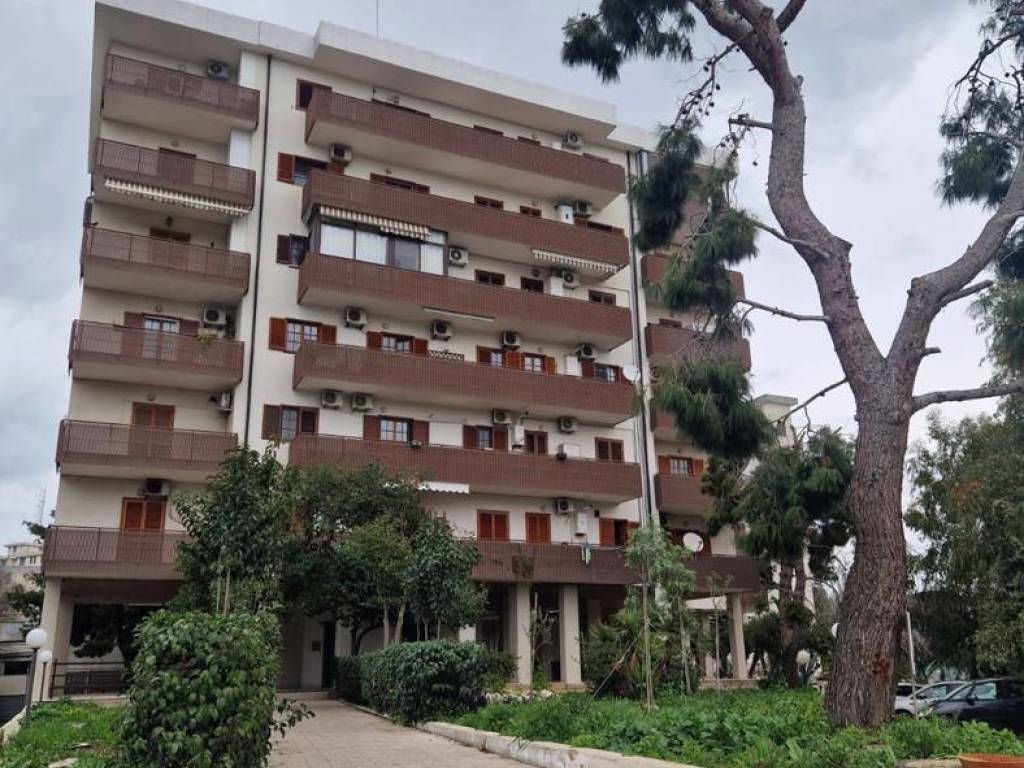 Appartamento a Brindisi in Via Dalmazia, 43 - Foto 2