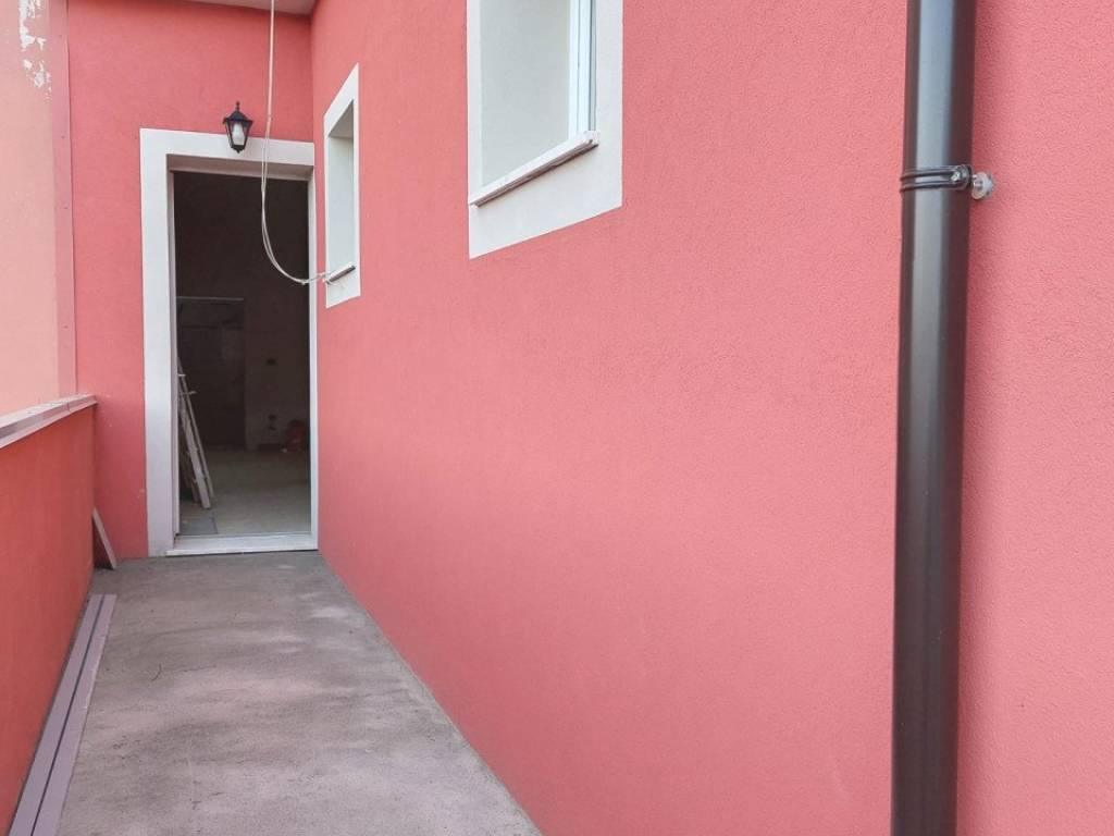 Casa indipendente a Alessandria in Via Belloni 18-20 - Foto 4